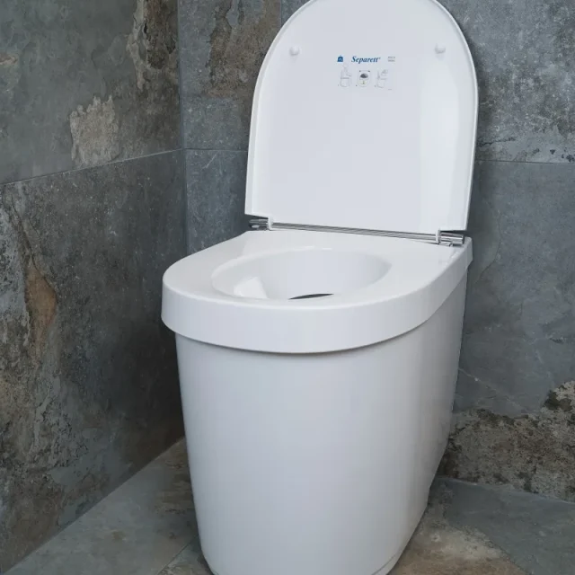 Separett Tiny 1271-03 Fritidstoalett Med urinledning
