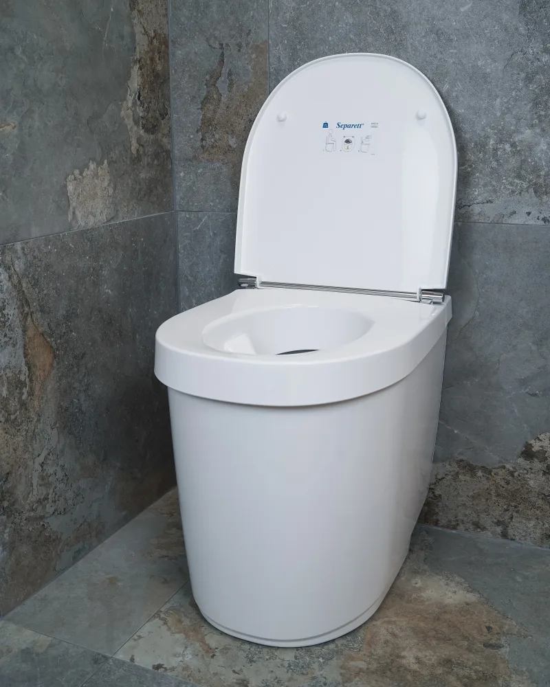 Separett Tiny 1271-03 Fritidstoalett Med urinledning